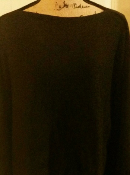 Poncho - Picture 3 of 5